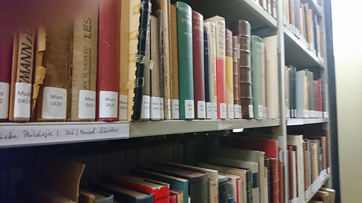 The library of Kurt Munzel